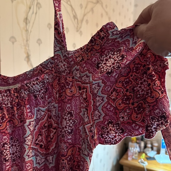 NWT Bobby Brooks womens  boho cold shoulder top - Picture 2 of 4